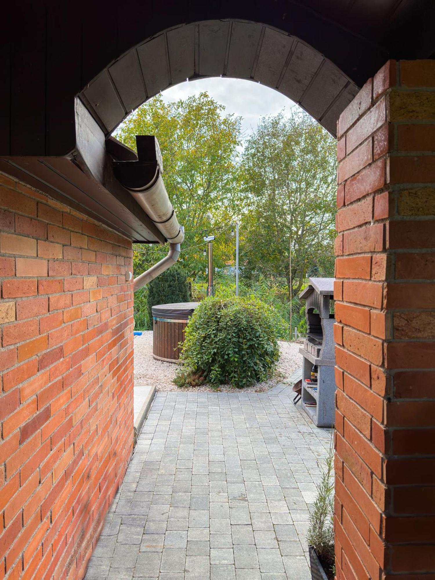 Posteleki Vendeghaz-Nyugalom Szigetei Villa Gyula Exteriör bild
