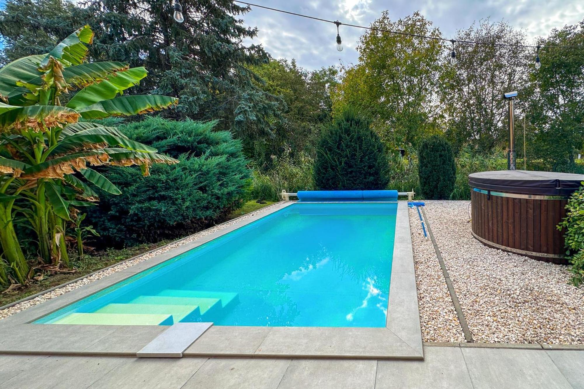 Posteleki Vendeghaz-Nyugalom Szigetei Villa Gyula Exteriör bild